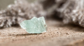 Akwamaryn – właściwości kamienia, które warto znać